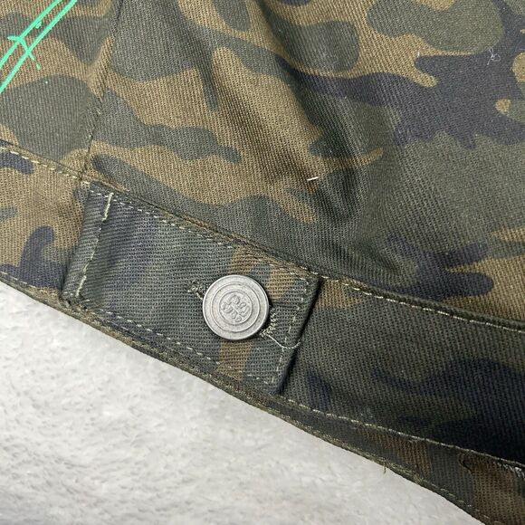 Sacred Crown Men's 4XL Painted Camo Jacket Battle - Graffiti Trucker NWT - Picture 9 of 10